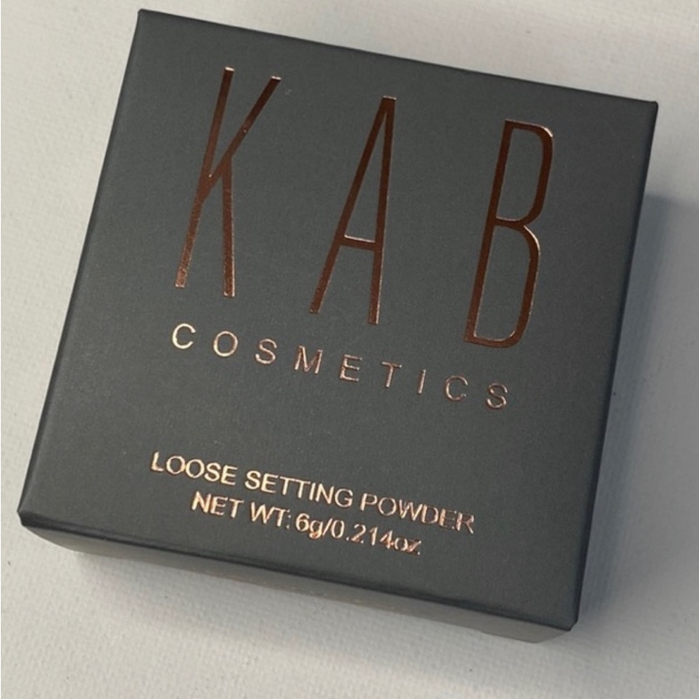 NIB KAB cosmetics setting powder